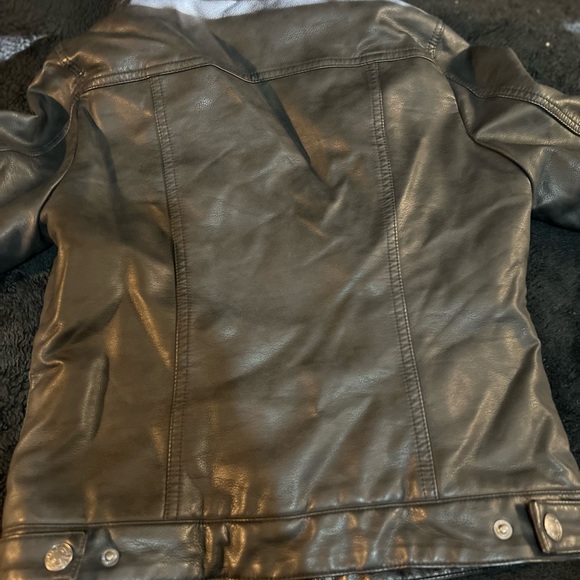 Levi’s jacket - Picture 3 of 6